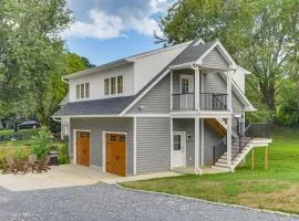 1 Block to USNA Stadium Modern Annapolis Home!