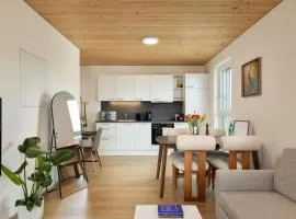 VORALIVING - Modernes Neubau Apartment Toplage - Perfekt für Business & Urlaub - WLAN, 24 7 Check-in