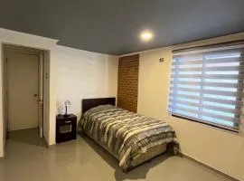 Habitación con baño privado
