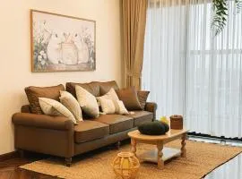 Lakeview 3Bedroom FarmhouseStyle Special Promo