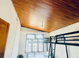 Ku'Vana Hostel Kandy