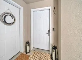 Destin Harbor Haven canal views, sleeps 8, pet friendly, near beach