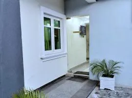 Uyi Shortlet Apartment