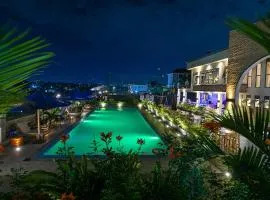Equinox Vacation Apartments