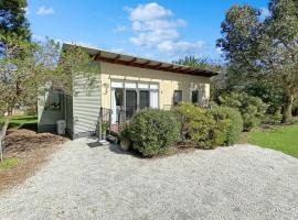 Phillip Island Villa - Phillip Island Resort, resort in Cowes