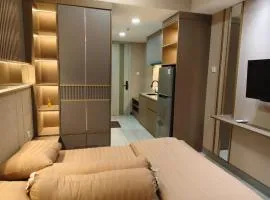Comfy Studio Apartemen Bella Tower by ERELYN