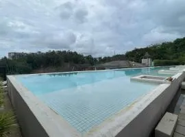 Sea View Apt - Pool, Gym & Spa The Quarter 308