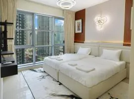 13Stnd- Luxury Living in Downtown Near Burj Khalifa & World Trade Center