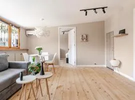 Apartment with Fireplace in Old Tbilisi