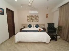 Hotel Chandigarh View # Luxury in Budget # Lift # Restaurant