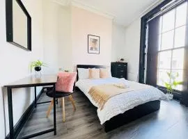 Pembroke Place Private Room 5B