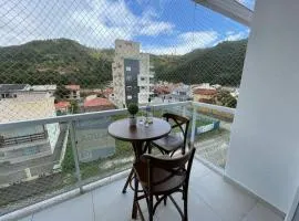 cód 85- Apartamento possui 3 dormitório e 1 suíte