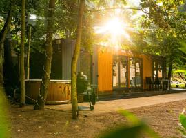 Domek z balią w G&oacute;rach Sowich, hotel med boblebade i Pieszyce