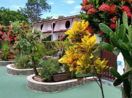 Seu lar na Praia, Condomínio Vila Gustavo-excelente localização, Hotel in Caraguatatuba