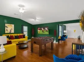 Built For Crews 1-story Xl Yard Ample Parking