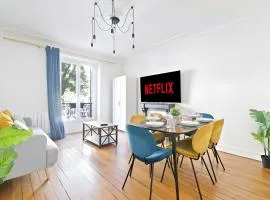 Luxurious 2 Bedroom Apartment Nation Free Netflix