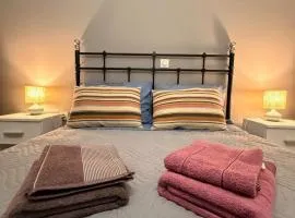 WINDSOR PLACE APARTMENT - SELF CHECK-IN WiTH CODE