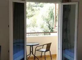 Thaleia Studios & Apartments