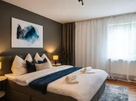3 room apartment with balcony City center east