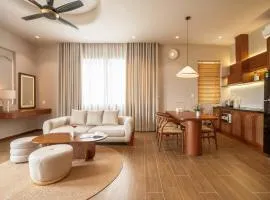 JULIE's HOUSE - A LUXURY APARTMENT IN HUE