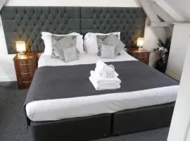 Hamlet Cottage sleeps 3-4 Stratford upon Avon