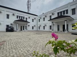 Gramada 3 Kesambi Cirebon，位于井里汶的低价酒店