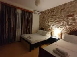 Vila Redstone Apartment ksamil
