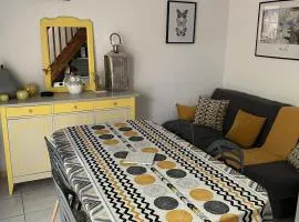 Pavillon de vacances chic et moderne