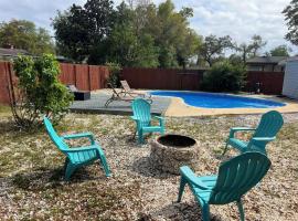 A Poolside Paradise, Hotel in Pensacola