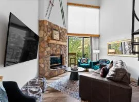 Summit House East 313 by Summit County Mountain Retreats