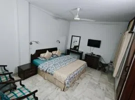 Hotel King Plaza Near Delhi Airport