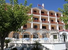 Hotel Talao, hotell i Scalea