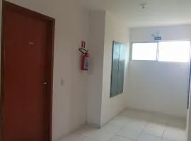 Apartamento dois quartos com uma suíte