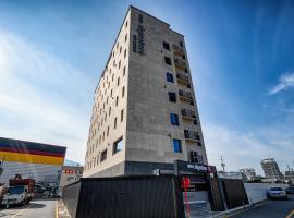 Hotel Signature, ξενοδοχείο με πάρκινγκ σε Yangsan