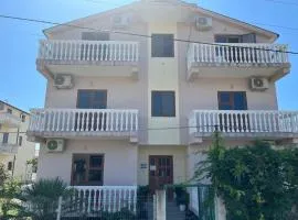 Residence Domus Aurea