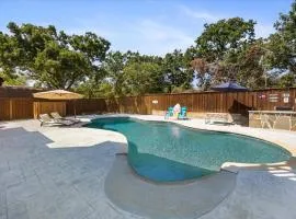 Texas Country Oasis | Near Stockyards & Arlington