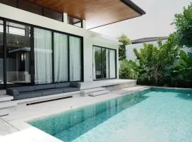 Luxurious villa By IBG Property