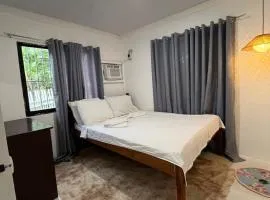 2BR spacious 150mbps 4 minutes walk to the beach
