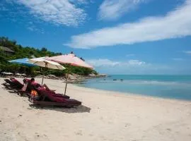 Idyllic Samui Beach Villa Resort
