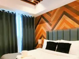 Modern Elegance Escape in Azure North Bali Tower near Malls, Airport and NLEX