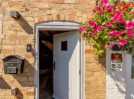 Spring Cottage Bretforton