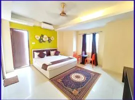 HOTEL GRAND RESORT - Near Jagananath Temple & Balcony Sea View Room #Fully Air Conditioning #Free Wi-Fi #Restaurant #Parking # SWIMMING POOL - A Luxury Collection