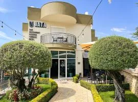 Jata Crown Hotel