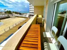 Apartamento con excelente localización y vistas al mar