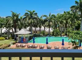 The Hideaway 1 Bedroom Suite, Pool and Sea views