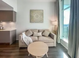 Lougheed Sky Retreat, King Suite with Balcony and Parking