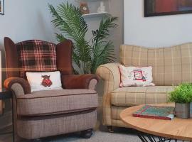 Ample town house in Workington, West Lakes, Lake District, hotel i Workington