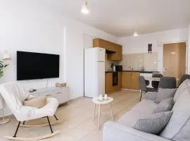 Fresh & Cozy-close to the beach