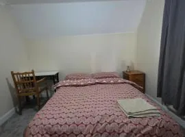 Stay Near Colchester twn centre4