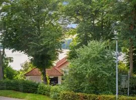 MAISUITES Sperling - Zentrale Ferienwohnung mit Boxspringbett, Kaffeevollautomat, WLAN & seitlichem Seeblick